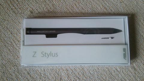 ASUS ZenPad S8.0 専用スタイラスペン「Z Stylus」
